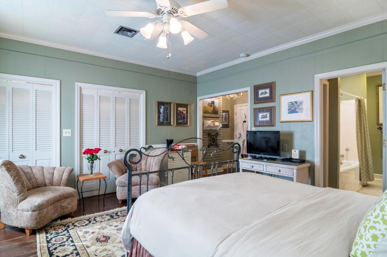 The Stockade Bed And Breakfast Baton Rouge Bagian luar foto